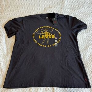 Levi's Black T-Shirt with Yellow Retro Logo Graphic